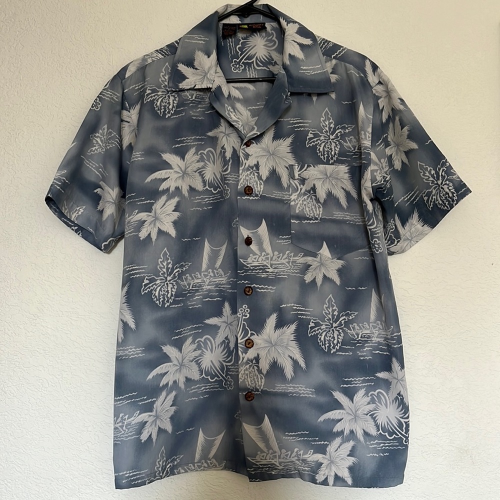 Mens Hawaiian Roundy Bay Shirt